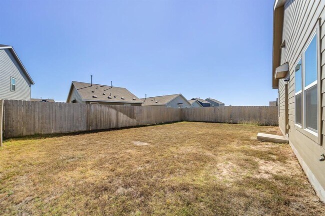 Building Photo - 13601 Mussel Rn