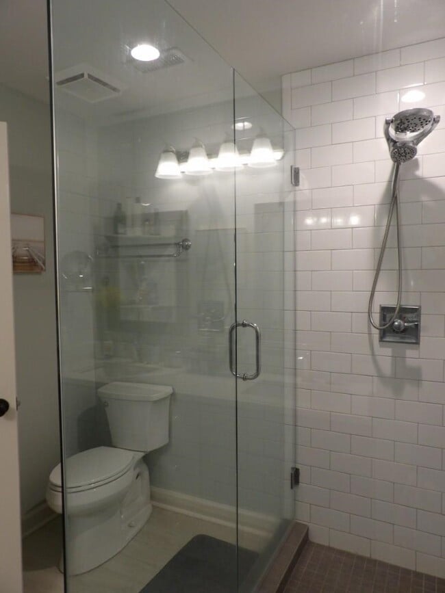 Building Photo - 4396 Baldwin Ave