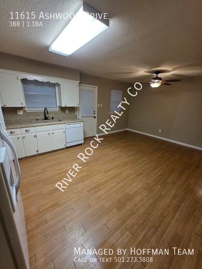 Building Photo - 11615 Ashwood Dr