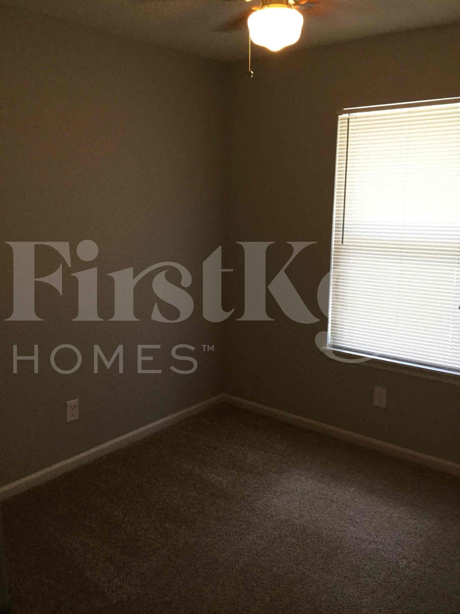 Building Photo - 8894 Raven Dr