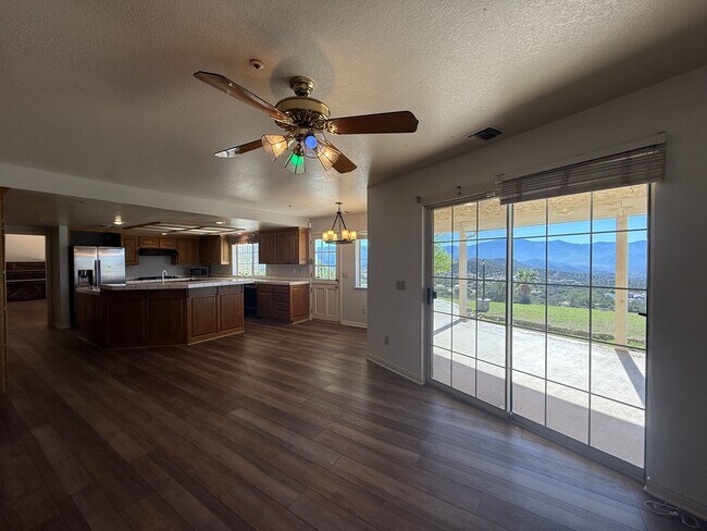 Building Photo - Acton 4 bedroom on Dirt Road