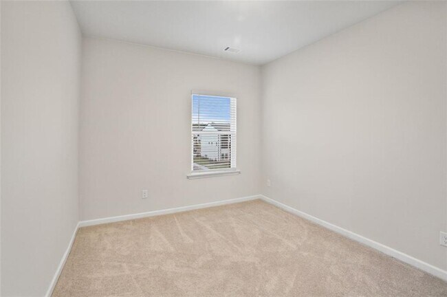 Building Photo - 26 Peeples Dr
