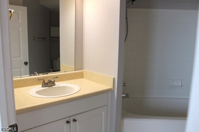 Building Photo - 15605 Ocean Walk Circle