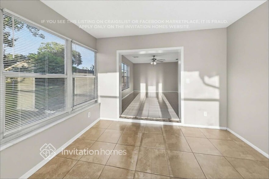 Building Photo - 7839 Putnam Cir