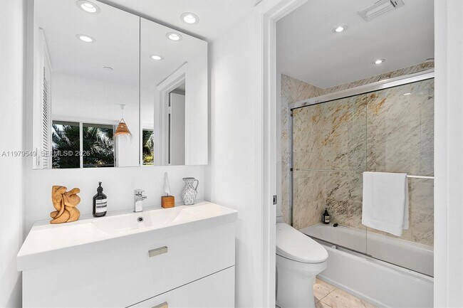 Building Photo - 8911 Collins Ave