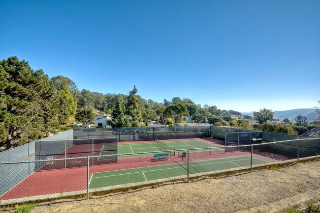 Building Photo - 2239 Del Mar Scenic Pkwy