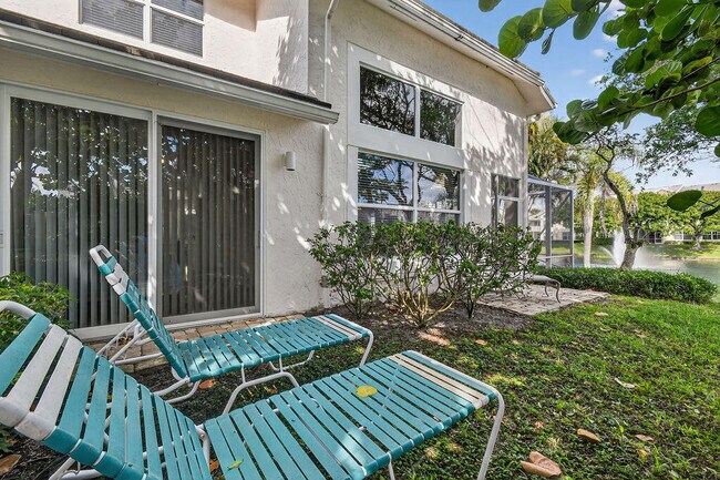 Building Photo - 2074 Mainsail Cir