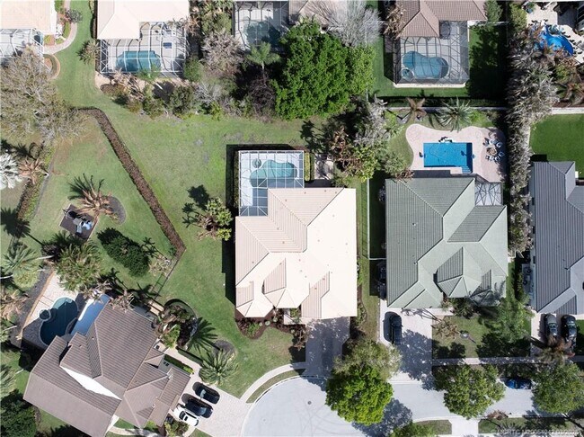 Building Photo - 2529 SW Park Meadows Trail