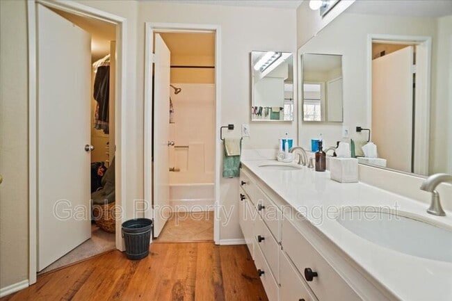 Building Photo - 24153 Del Monte Dr.