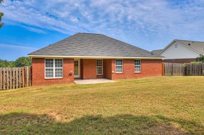 Building Photo - 2006 Darwood Dr