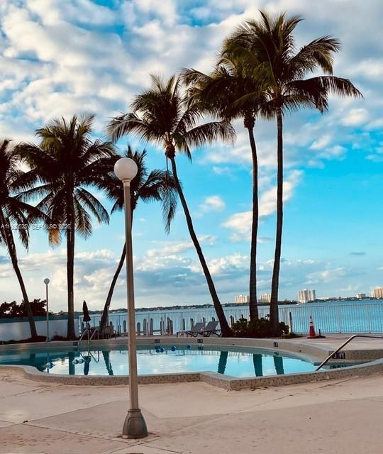 Building Photo - 1865 79th Street Causeway