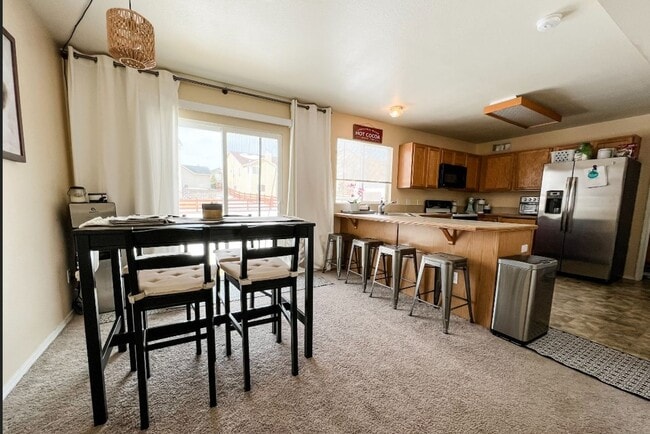 Building Photo - Lovely 4 Bedroom Home in Jackson Creek on ...