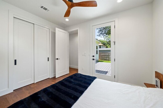 Building Photo - 2609 Willow St