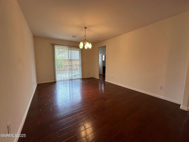 Building Photo - Immaculate Toll Brothers home