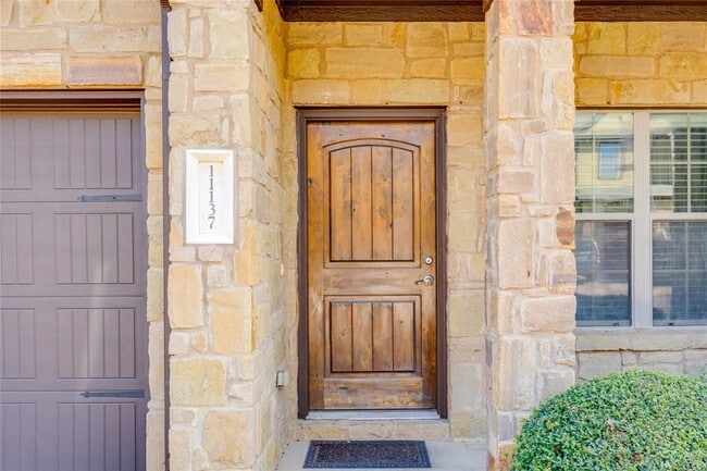 Building Photo - 11137 Bright Leaf Terrace