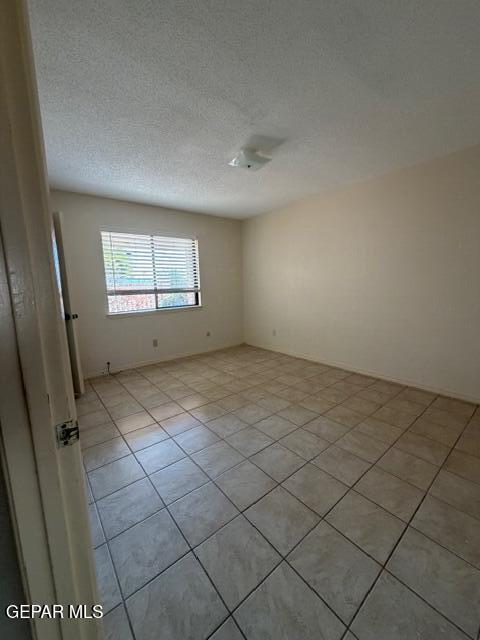 Building Photo - 7041 Orizaba Ave