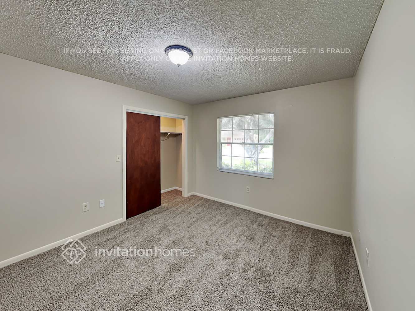 Building Photo - 6906 16th Ave Dr W