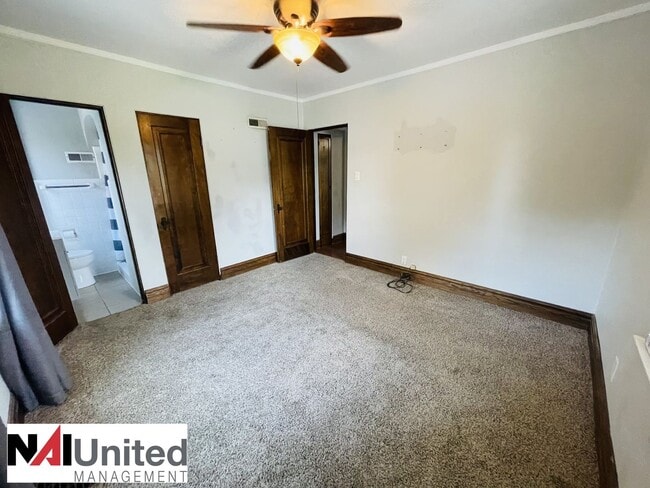 Building Photo - 3 bedroom, 2 bathroom close to Unity Point...