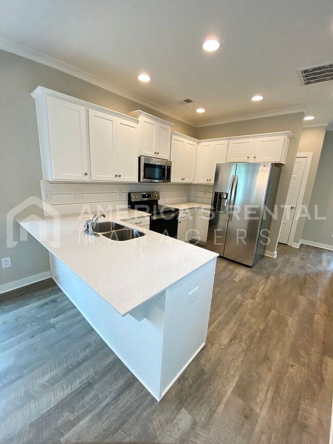 Building Photo - Home for Rent in Calera, AL!!! Available to View with 48 Hours Notice!!