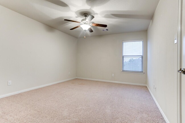 Building Photo - 19806 Amber Village Ln