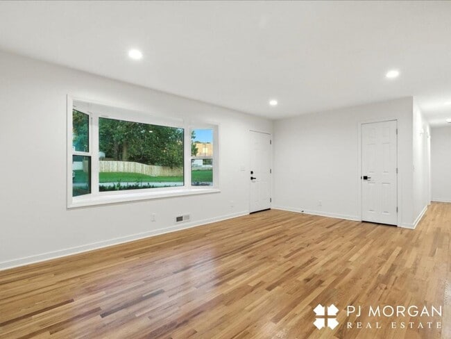 Building Photo - Midtown Modern Ranch-Don't Miss Out! - Price Decrease