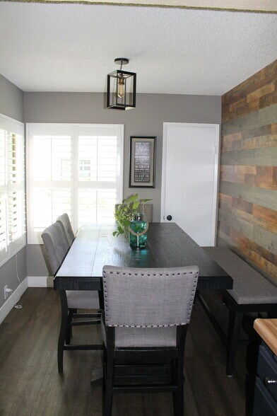 Building Photo - 20531 S Vermont Ave