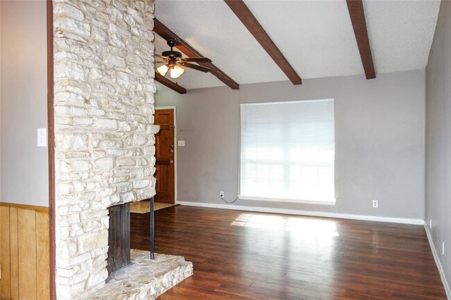 Building Photo - 1416 Cardinal Hill Dr