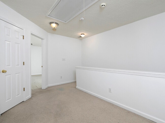 Building Photo - 7222 Gold Mine Ave