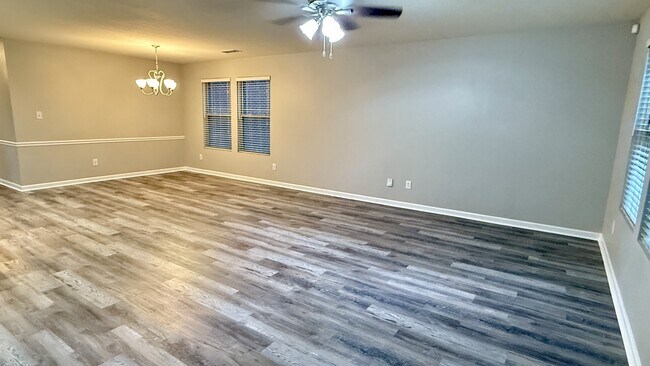 Building Photo - 1813 Clayton Cove Dr NW