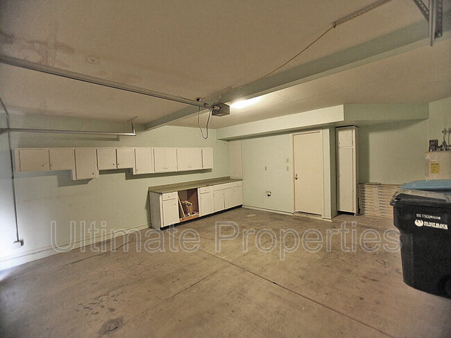 Building Photo - 14249 N 23rd St