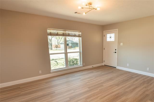 Building Photo - 602 N Morris St