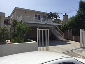 Building Photo - 11572 Braddock Dr
