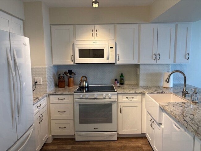 Primary Photo - Makaha Valley Towers - One Bedroom