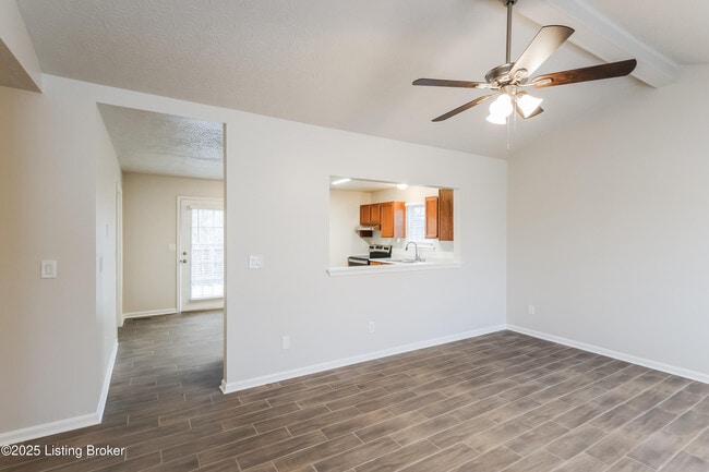 Building Photo - 10103 Lancewood Rd