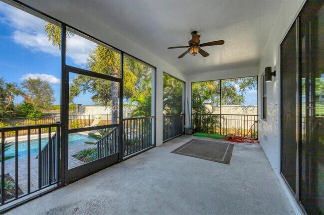 Building Photo - 6104 Champions Row St