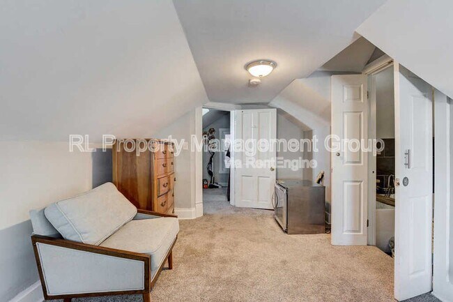 Building Photo - 451 S 22nd St