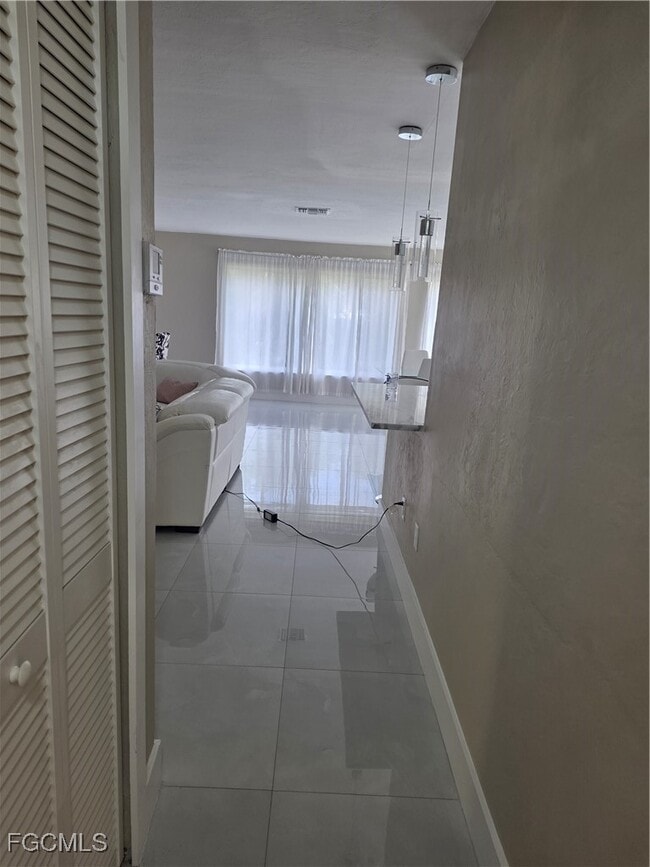 Building Photo - 280 Lanchester Ct