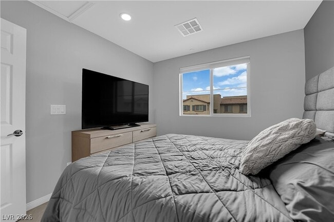 Building Photo - 160 Lomita Heights Dr