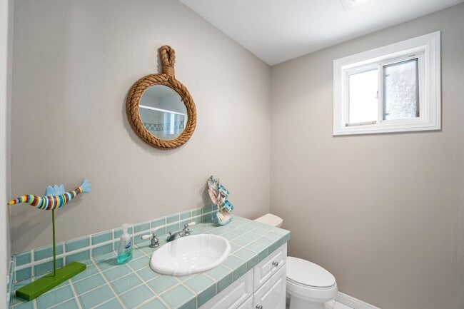 Building Photo - 5 Bedroom + 4 Bathroom Home  | Ocean Opulence | Furnished Monthly Rental