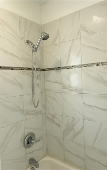 Building Photo - 24111 143rd Ave