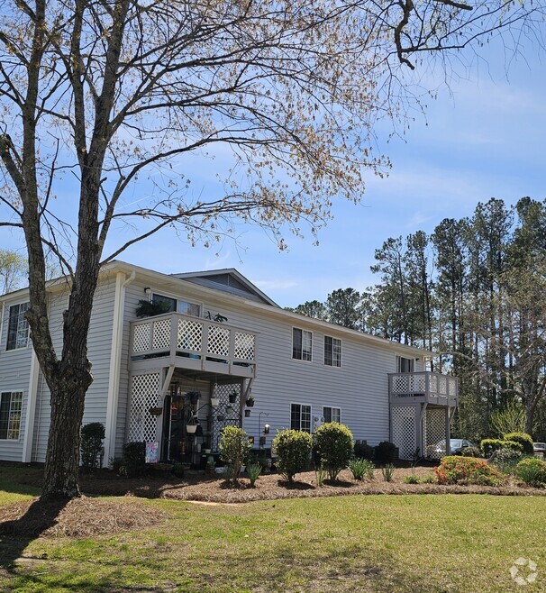 Building Photo - Foxfield Apartments