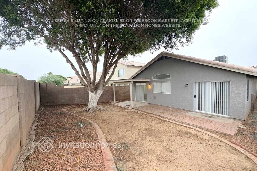 Building Photo - 5016 W Tonto Rd