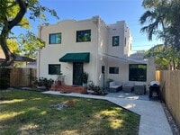 Building Photo - 1534 Monroe St