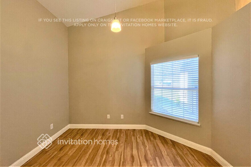 Building Photo - 1006 Breakers Ct
