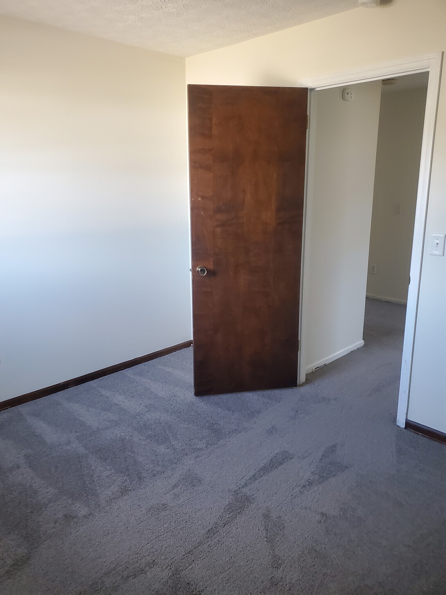 Building Photo - 6983 Nocturne Rd N