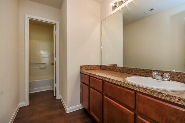 Building Photo - 13103 Aiden Cir