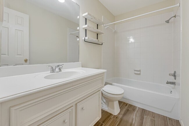 Building Photo - 21930 Bronze Leaf Dr