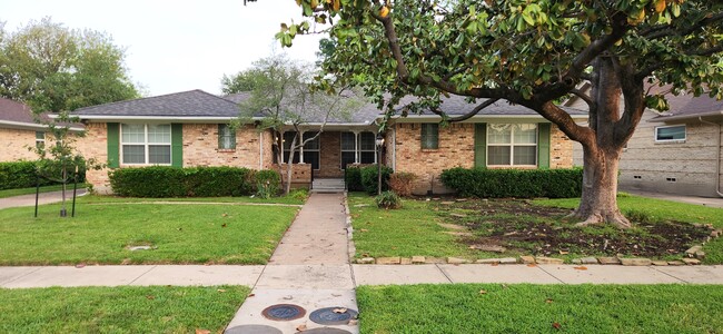 Primary Photo - 7473 Walling Ln