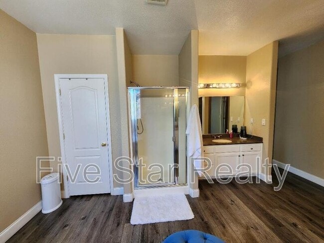 Building Photo - 2489 De Beers Ct
