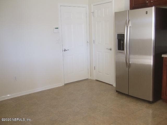 Building Photo - 6373 Autumn Berry Cir